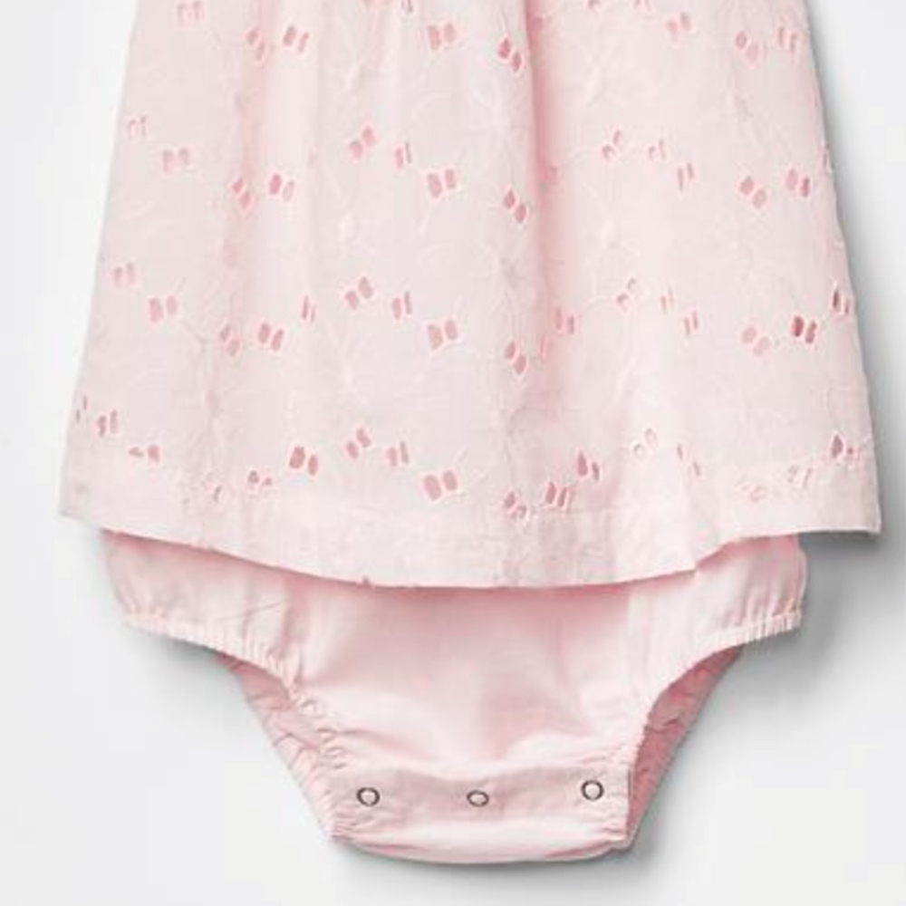 Baby Gap NWT 18-24 pink eyelet body double - Picture 2 of 3